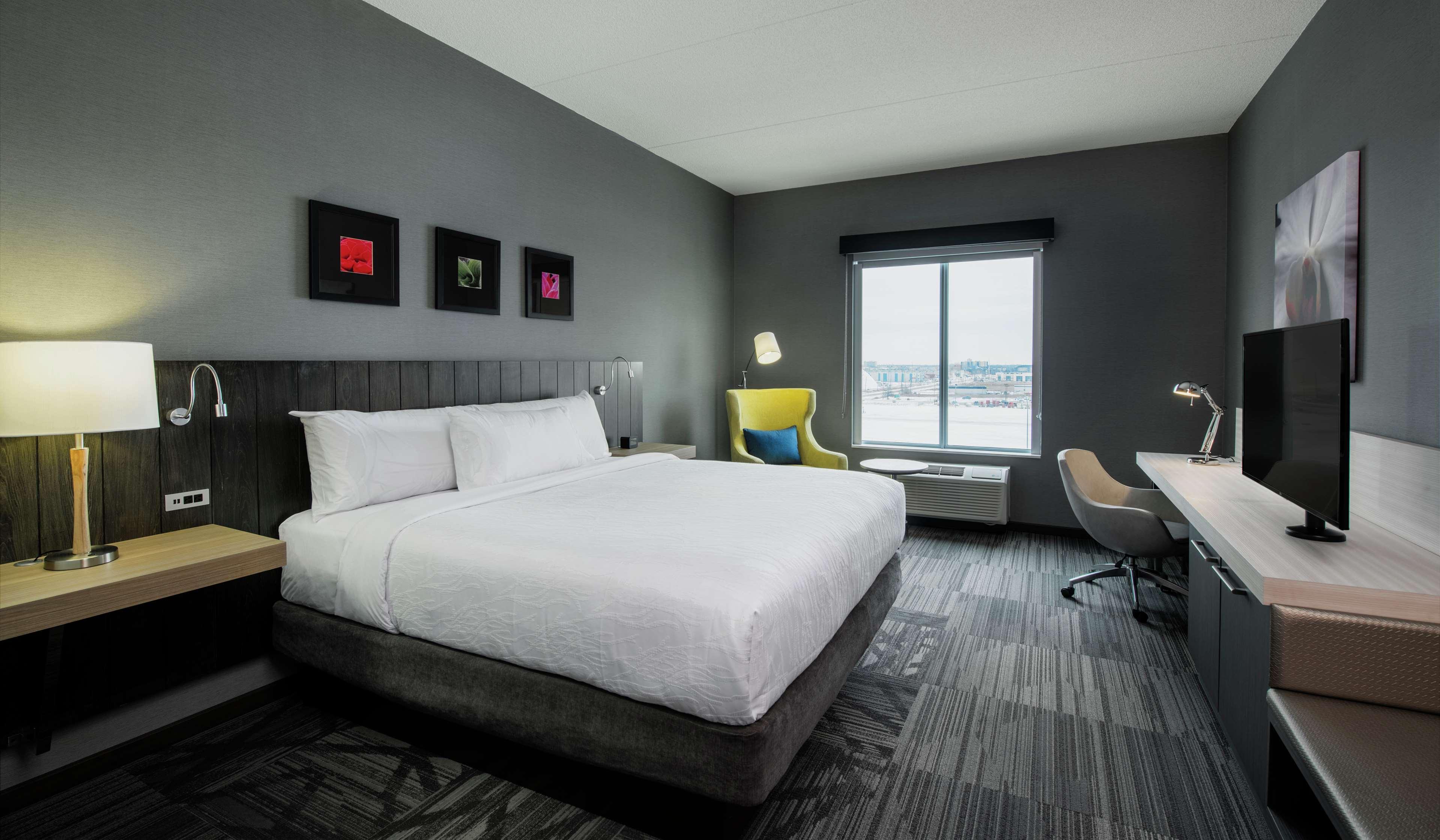 Hilton Garden Inn Winnipeg South Exterior foto